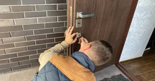 Ремонт дверного замка в Сестрорецке – цена от 564 руб., Мастер24 – починить и усилить замок входной двери, наладка и реставрация