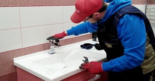 Установка раковины в Сестрорецке в октябре